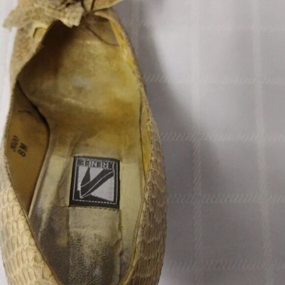 Vintage J Renee Champagne Snakeskin Floral Flower Rosette Pumps 8M Heels! - Picture 8 of 16